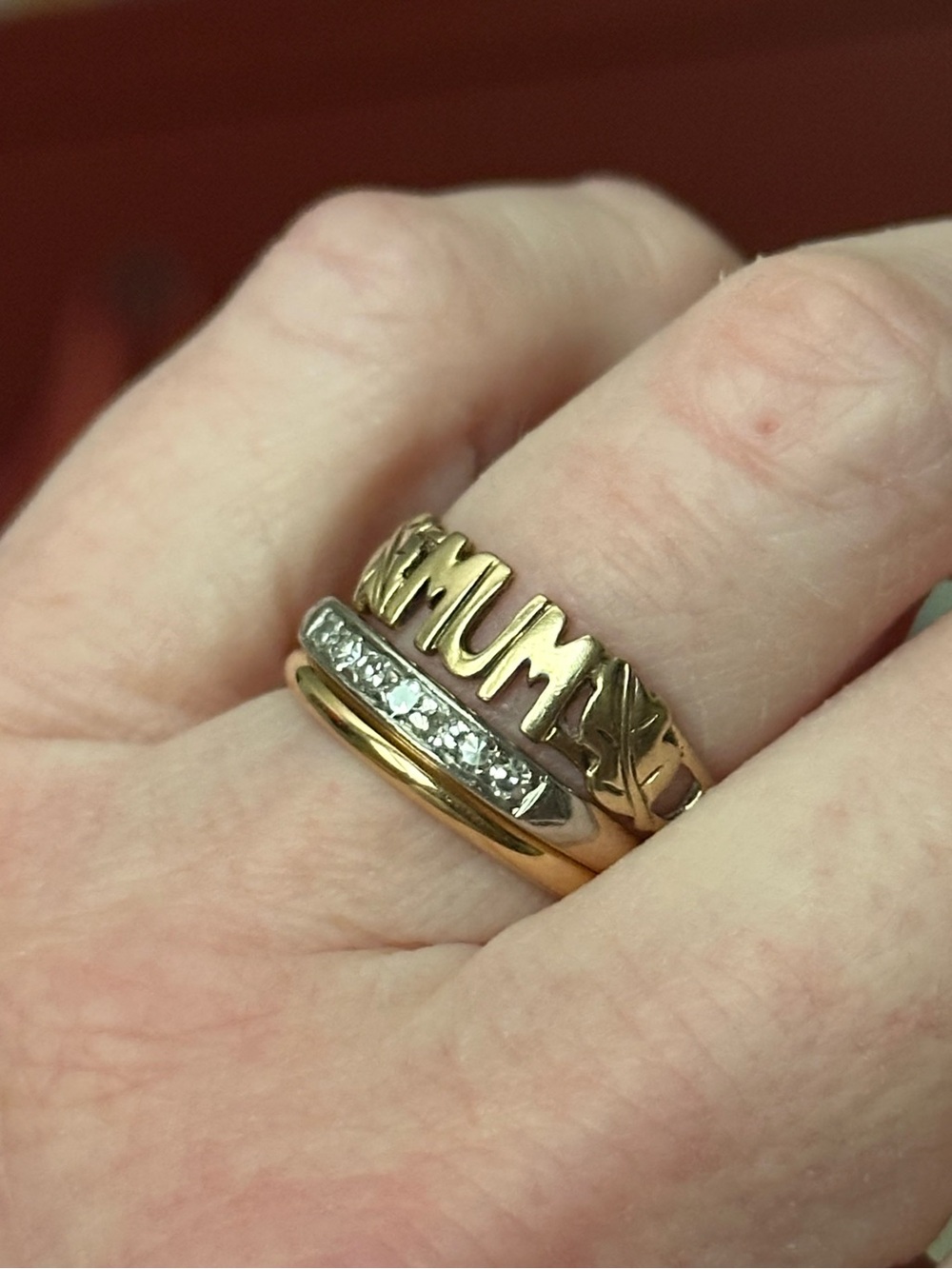 Vintage 9ct Solid Gold MUM Ring Size 6